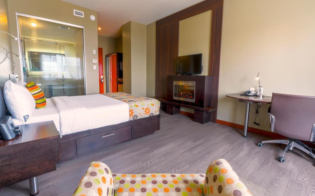 Hotel Must Quebec City Room photo