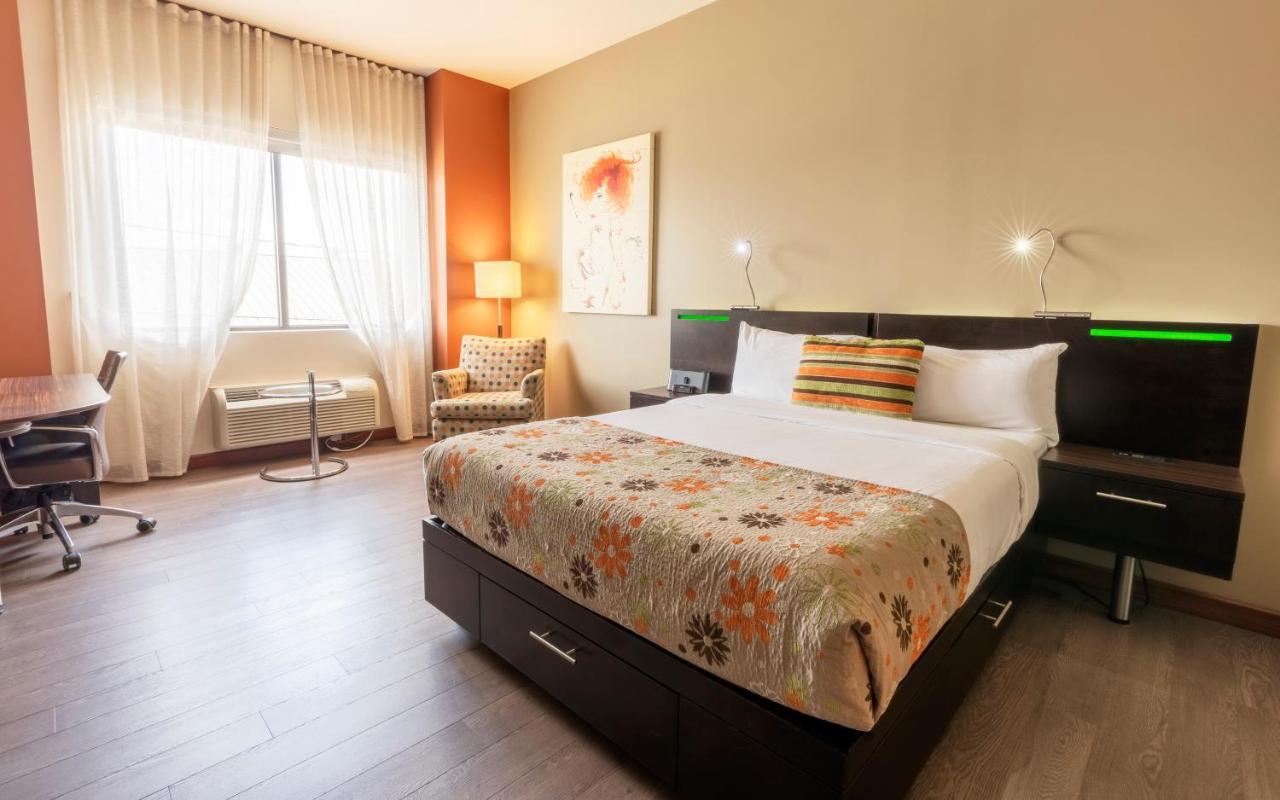 Hotel Must Quebec City Room photo