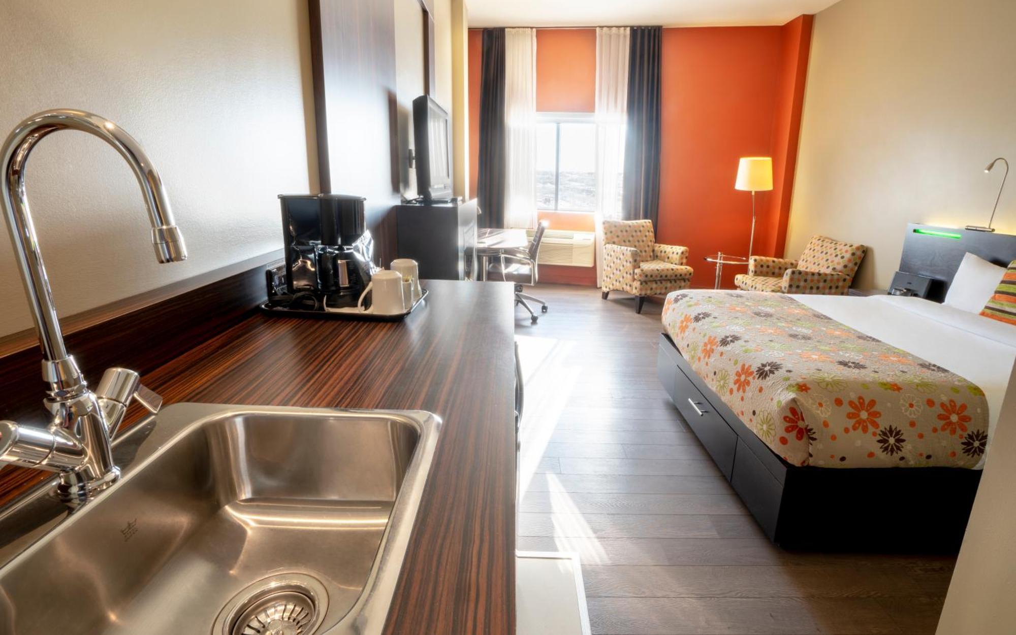 Hotel Must Quebec City Room photo