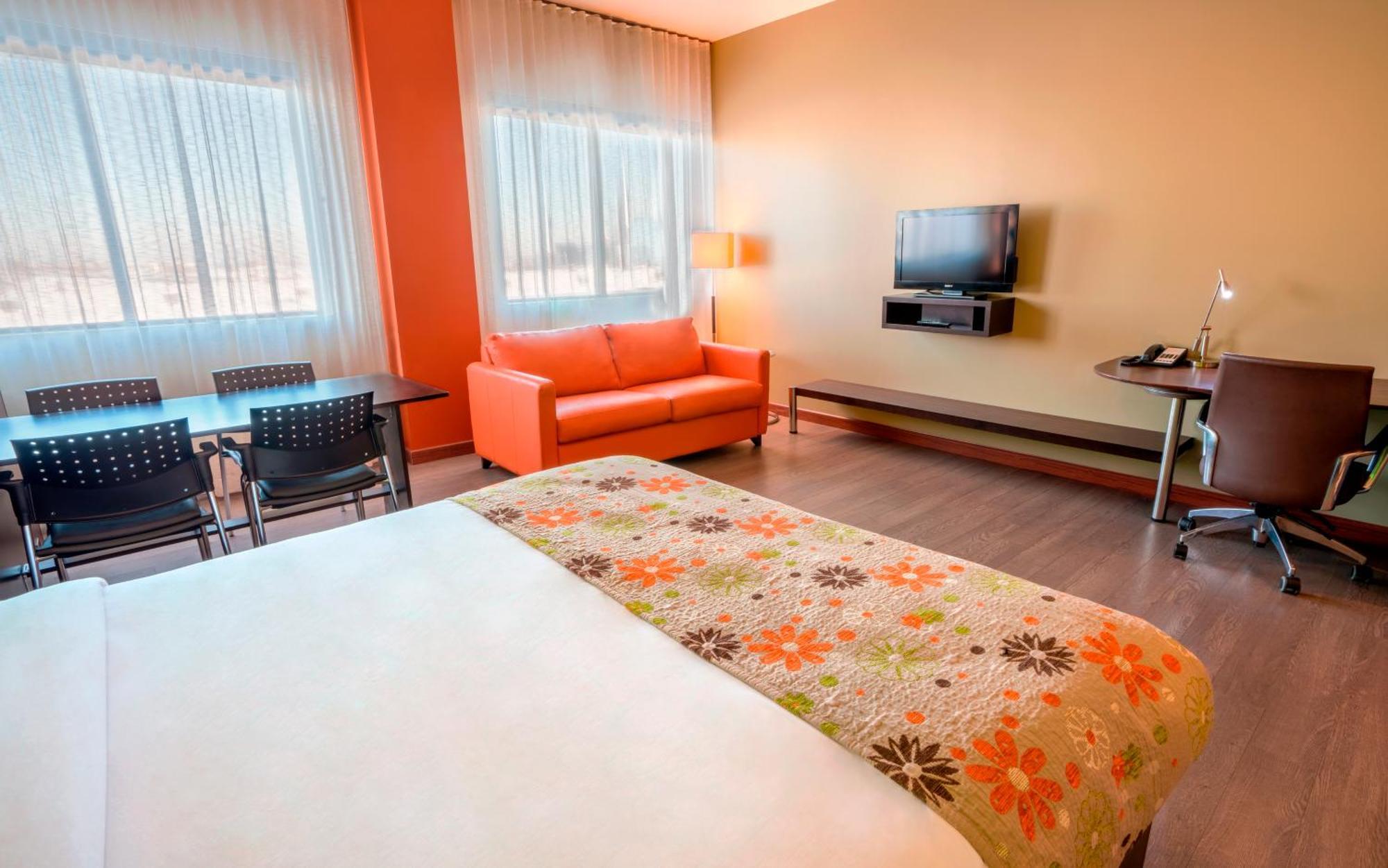 Hotel Must Quebec City Room photo